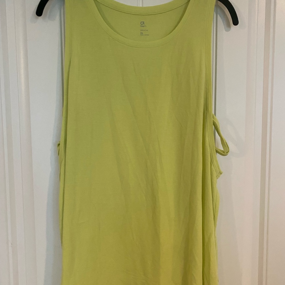 Gap Breathe Workout Tank XL highlighter neon yellow/ green size XL